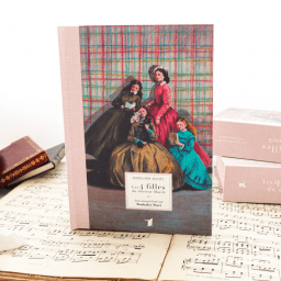Madame lit Les 4 filles du docteur March de Louisa May Alcott